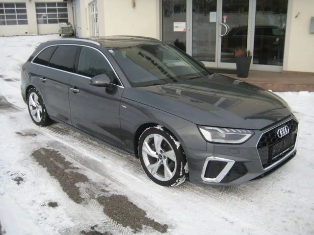 Audi A4 40 TDI S-Line