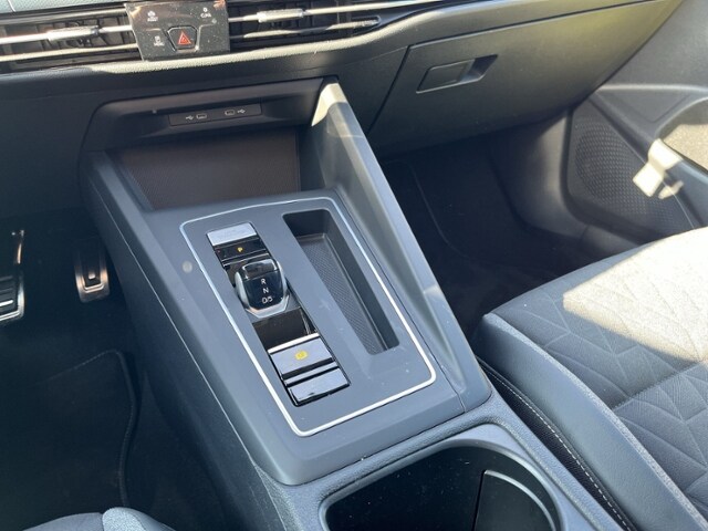 Volkswagen Golf 1.5 eTSI Golf VIII Variant