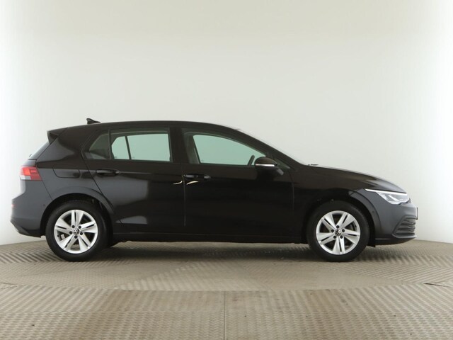 Volkswagen Golf 1.5 eTSI Golf VIII Life