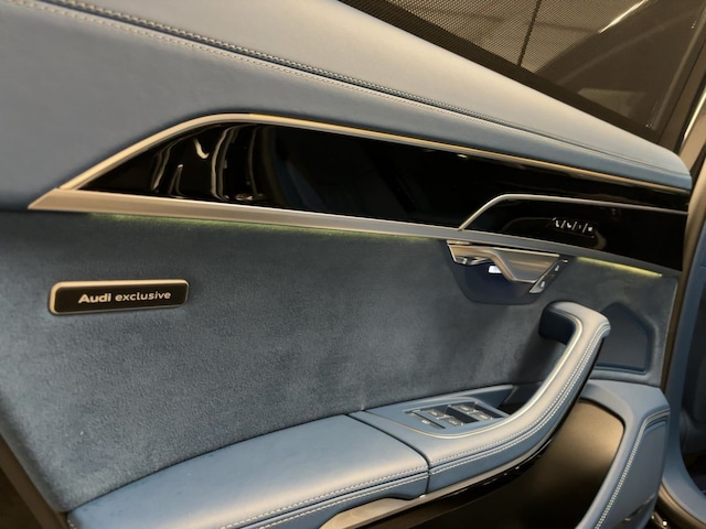 Audi A8 60 TFSI Lang Quattro