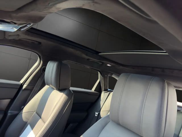Land Rover Range Rover Velar P400e