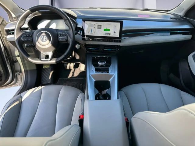 MG MG5 Luxury Standard range