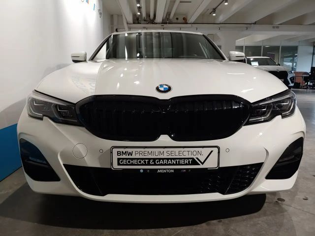 BMW 330 330i M-Sport Sedan xDrive