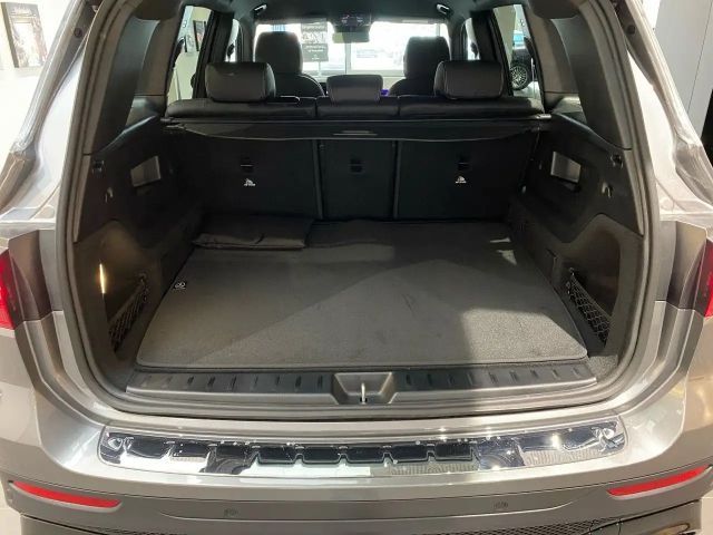 Mercedes-Benz GLB 200 AMG Line