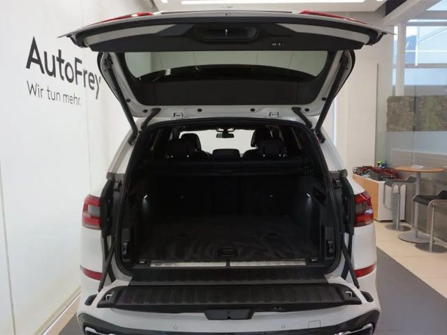 BMW X5 xDrive45e