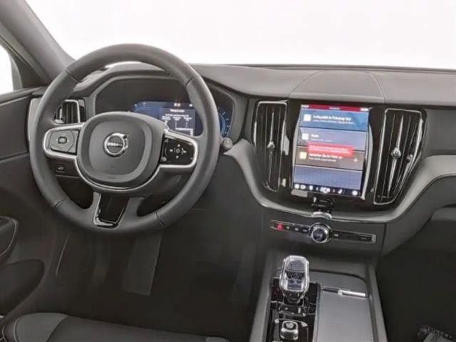 Volvo XC60 AWD Plus