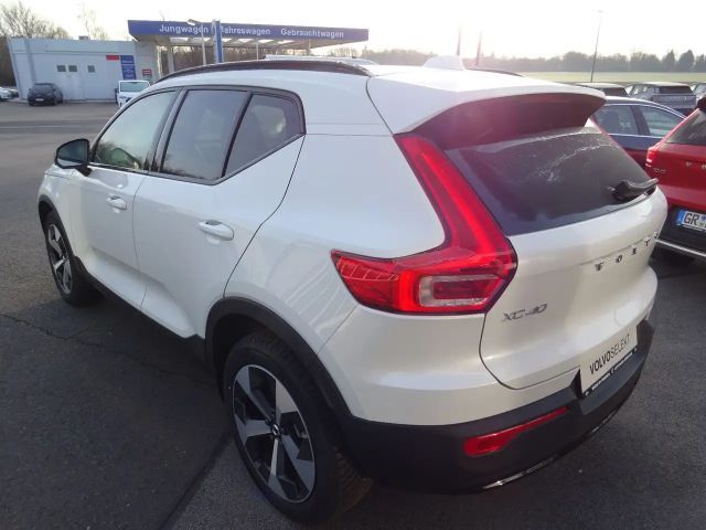 Volvo XC40 Dark Plus