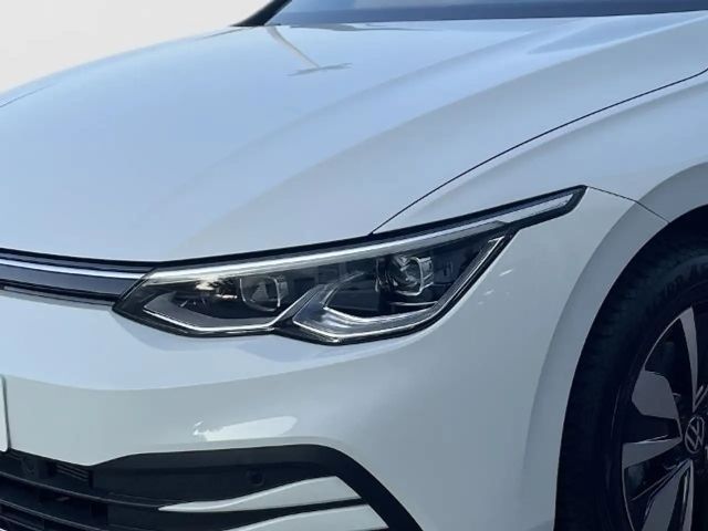 Volkswagen Golf 1.5 TSI Golf VIII Move