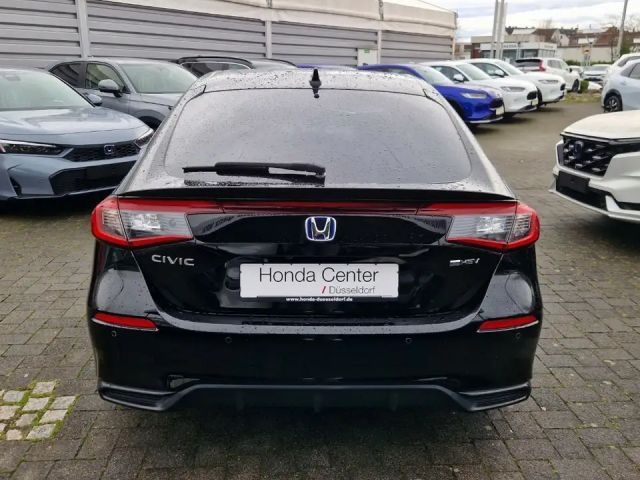 Honda Civic Advance Hybrid e:HEV