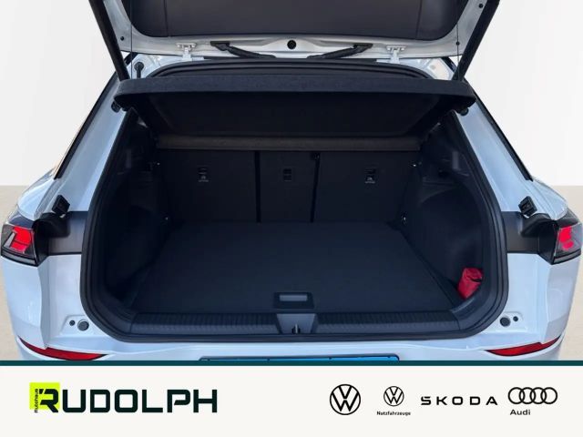 Volkswagen T-Roc 1.5 eTSI DSG R-Line