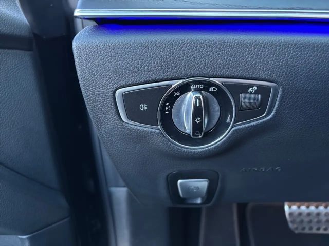 Mercedes-Benz E 300 AMG Line Cabriolet