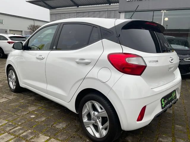 Hyundai i10 1.0