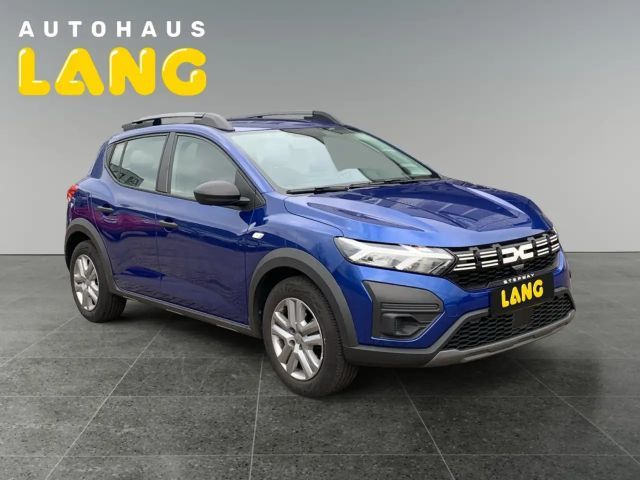 Dacia Sandero Essential Stepway TCe 90