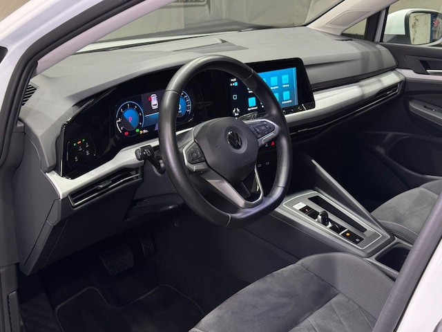 Volkswagen Golf 2.0 TDI DSG Life Variant