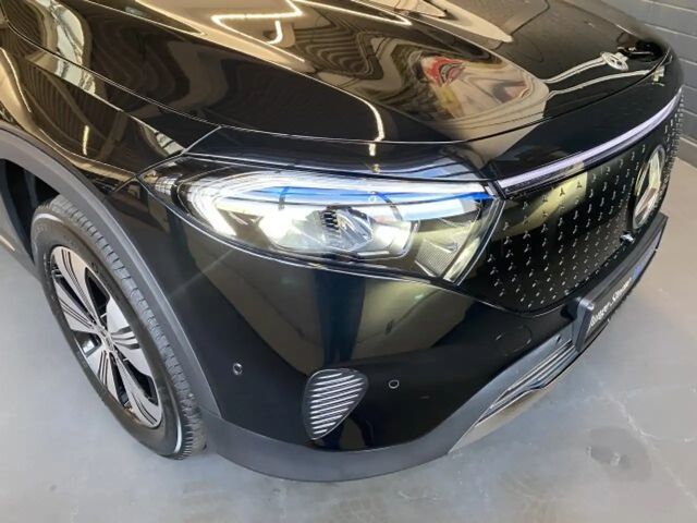 Mercedes-Benz EQB 300 4MATIC Progressive
