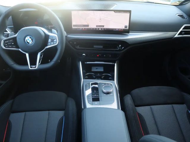 BMW 330 330e M-Sport Touring