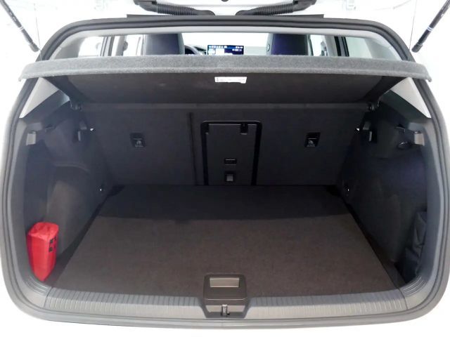 Volkswagen Golf 1.5 TSI Golf VIII