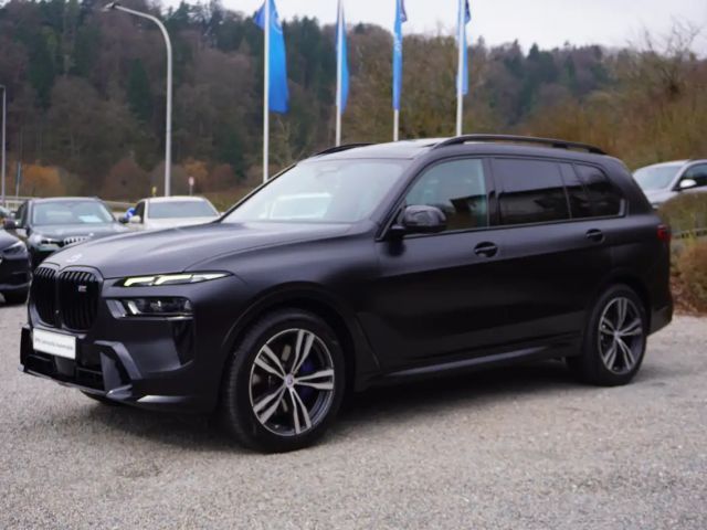 BMW X7 M 60i Frozen Black LCI AHK Carbon SkyLounge ACC 360K