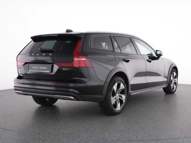Volvo V60 Cross Country CC