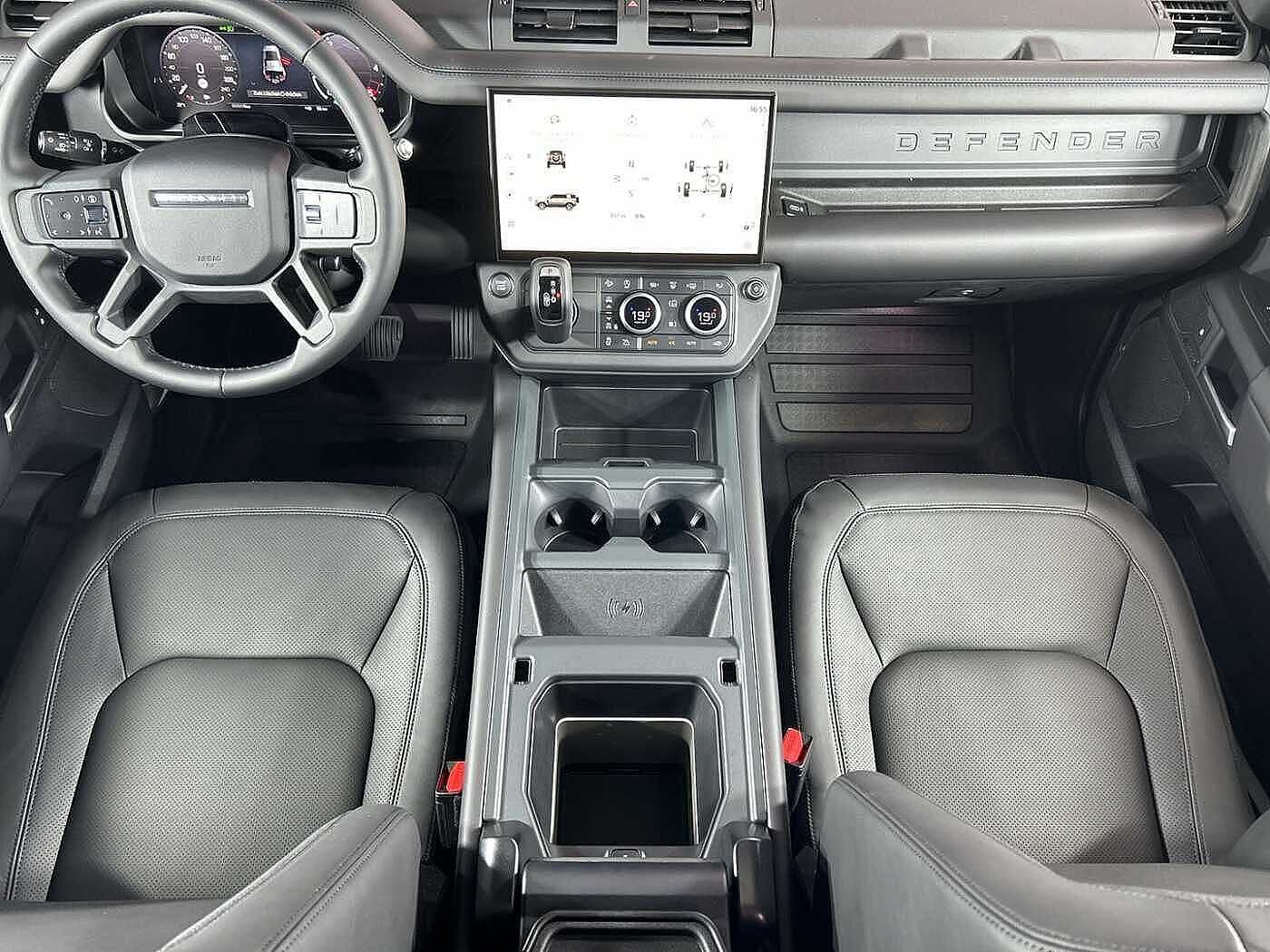 Land Rover Defender 110