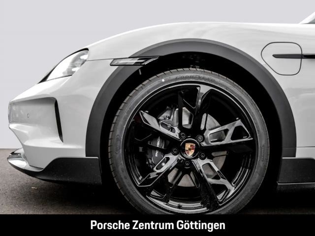 Porsche Taycan 4 Cross Turismo