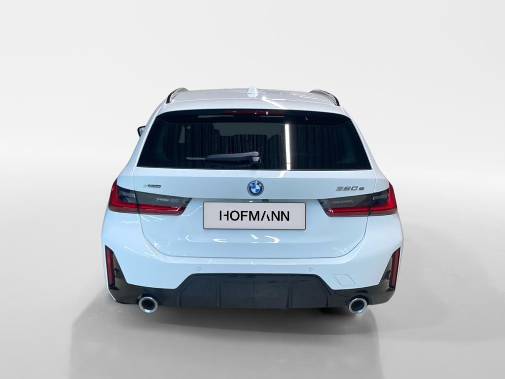 BMW 320 320e Touring xDrive