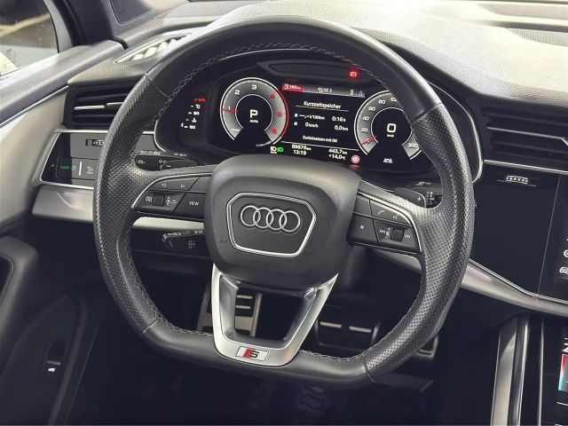 Audi Q7 45 TDI Quattro S-Line