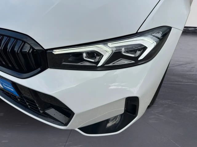 BMW 320 320d M-Sport Touring