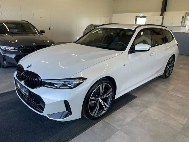BMW 320 320d M-Sport Touring xDrive