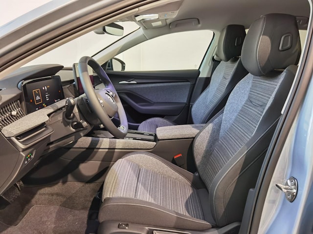 Skoda Superb 2.0 TDI Combi Selection