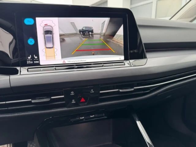 Volkswagen Golf 1.5 eTSI DSG Style Variant