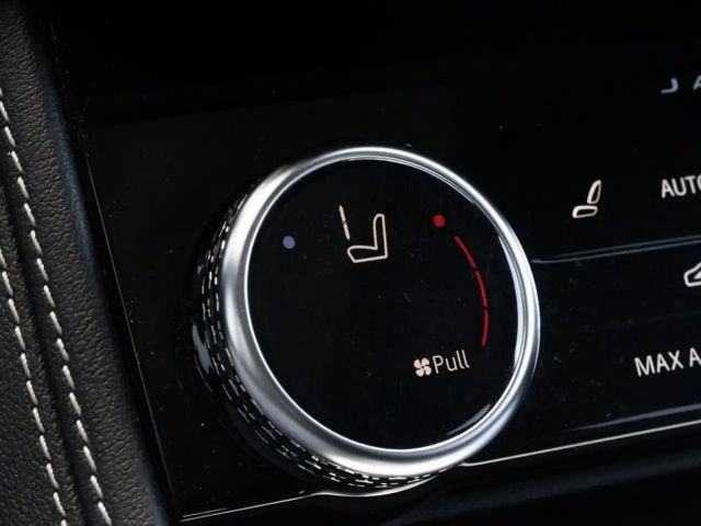 Jaguar F-Pace AWD D300 R-Dynamic S