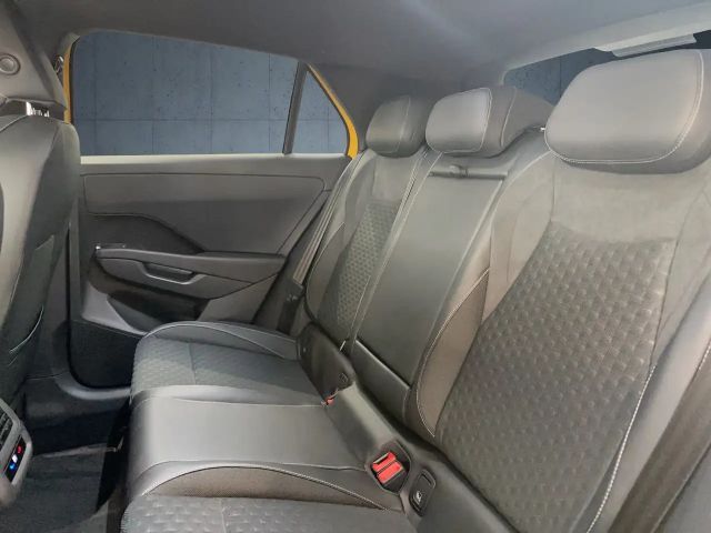 Volkswagen T-Roc 1.5 eTSI DSG R-Line