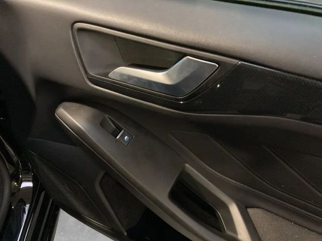 Ford Focus EcoBoost ST Line Wagon