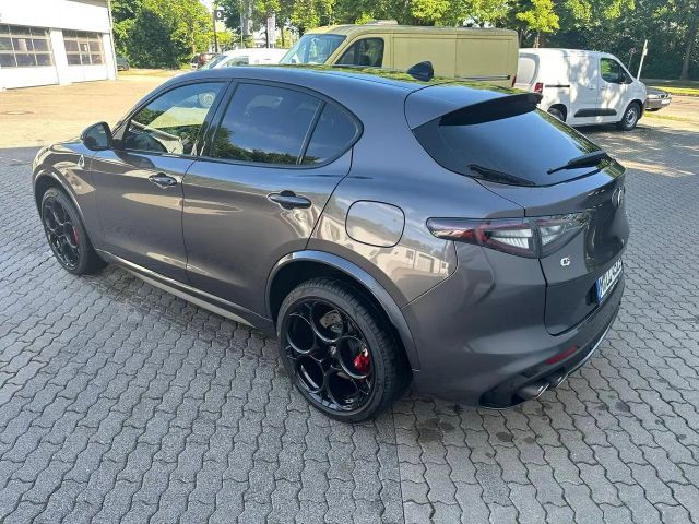 Alfa Romeo Stelvio Quadrifoglio Turbo