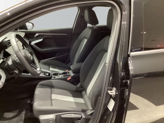 Audi A3 30 TFSI S-Tronic Sportback