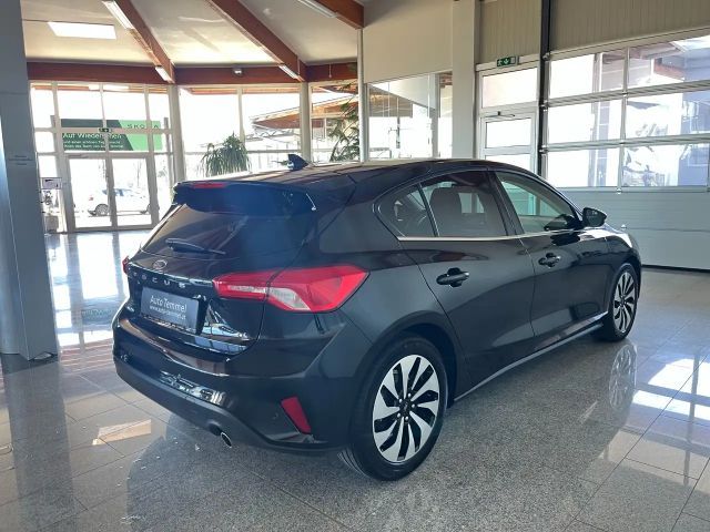 Ford Focus Cool & Connect EcoBoost