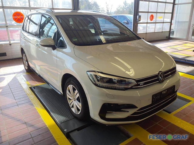 Volkswagen Touran 1.5 TSI DSG R-Line