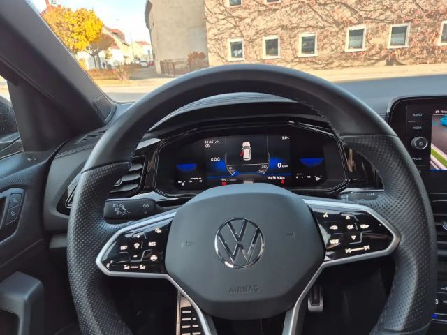 Volkswagen T-Roc IQ.Drive R-Line