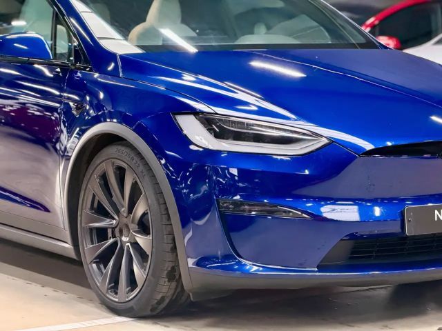 Tesla Model X Long Range