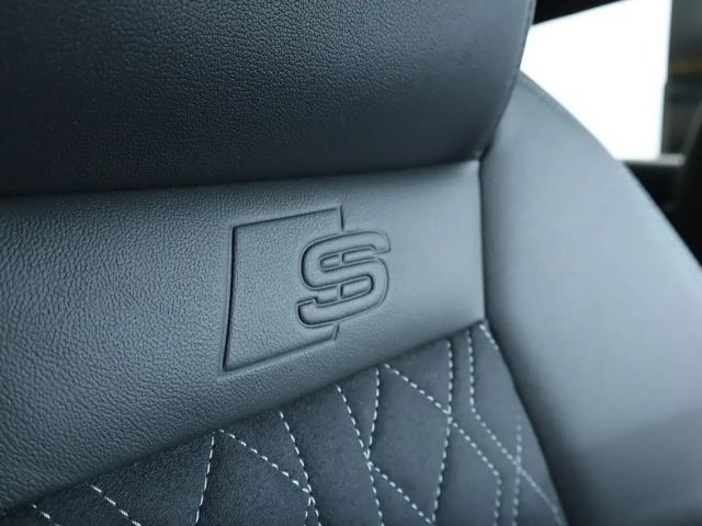 Audi A3 Hybride S-Line Sedan