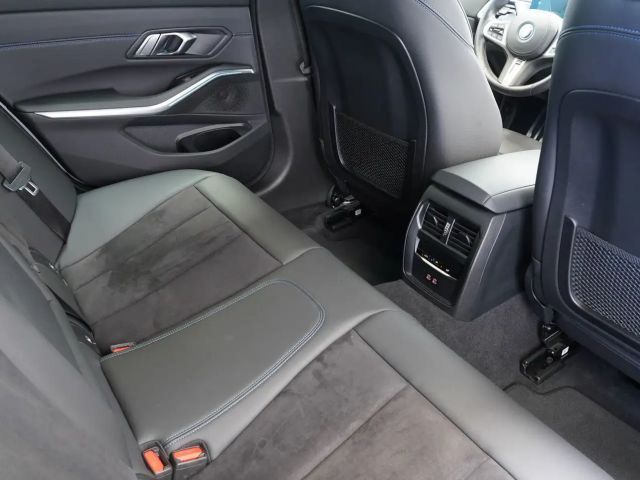 BMW 320 320e M-Sport Touring