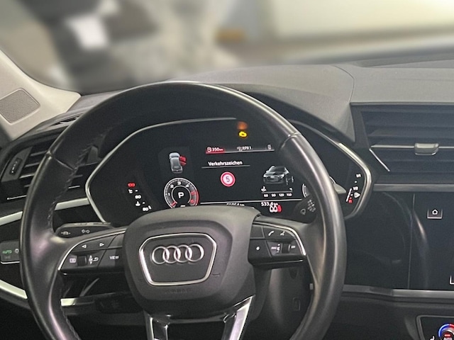 Audi Q3 35 TDI S-Tronic