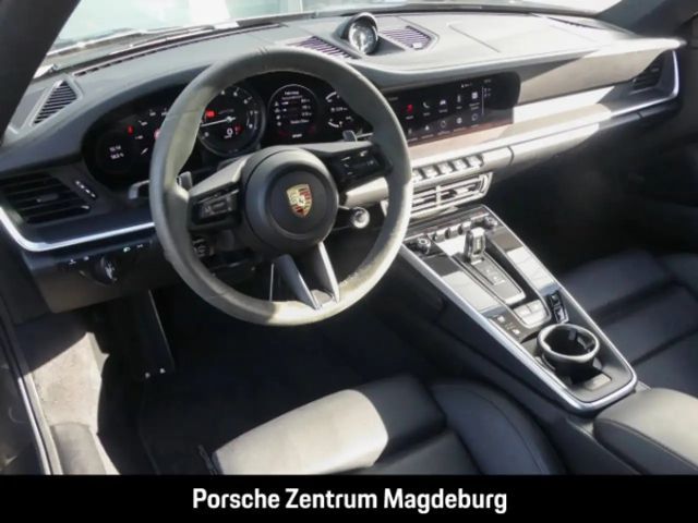 Porsche 992 4 Carrera Coupé GTS