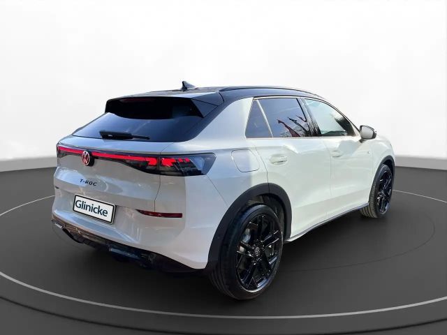Volkswagen T-Roc 1.5 eTSI DSG R-Line Style