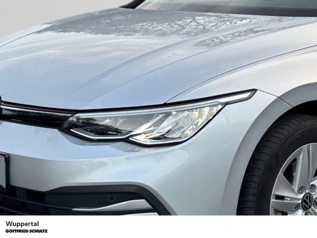 Volkswagen Golf 1.5 eTSI DSG Variant