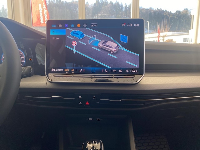 Volkswagen Golf 1.5 TSI Golf VIII