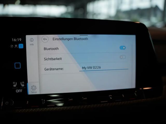 Volkswagen Golf R Performance 4M *2.H *19 *Pano *AKRA *DCC