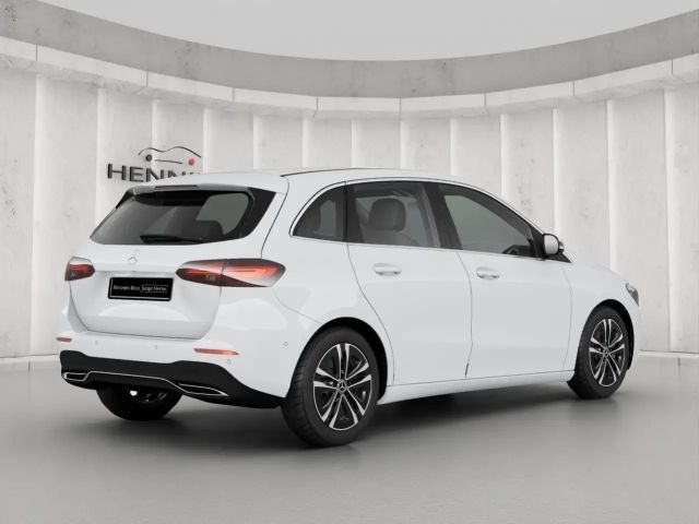 Mercedes-Benz B 200 Progressive Sedan