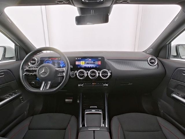 Mercedes-Benz EQA 300 4MATIC